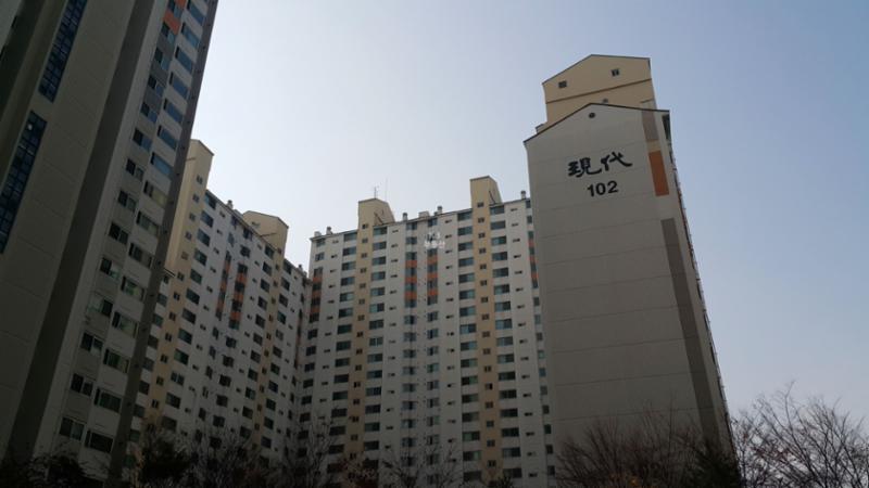 넉넉한 동간 거리를 확보하여 입주민의 프라이버시를 보호할 뿐만 아니라 개방감과 함께 쾌적함을 배로 느끼실 수 있어요