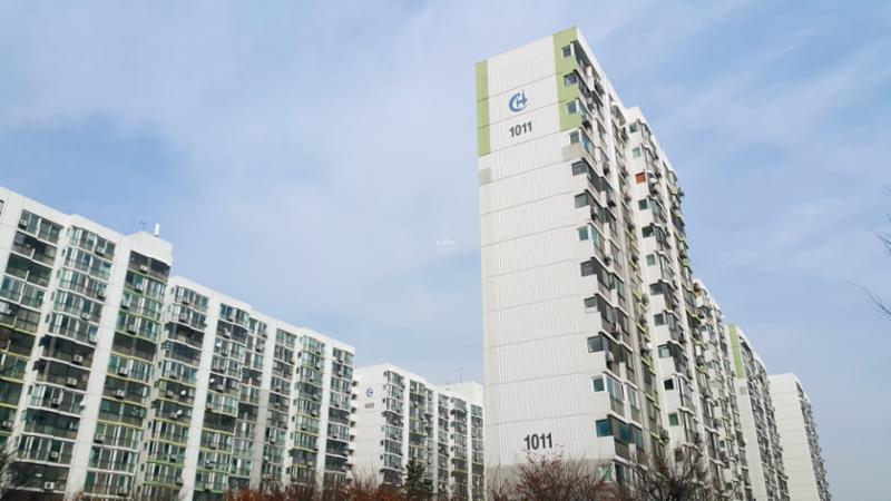 총 2,032세대, 17개 동으로 구성된 대단지에요
