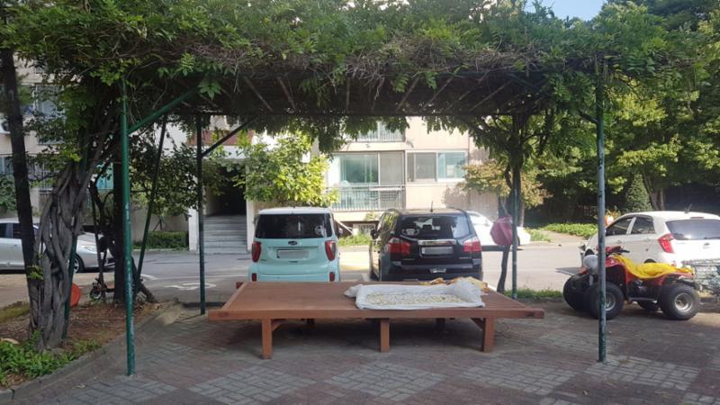 단지 내 주민쉼터예요