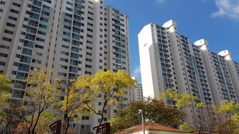 7개동, 770세대로 구성된 쌍용은 다양한 초, 중, 고 학군이 인접해 있어 도보권으로 통학이 가능한 단지에요