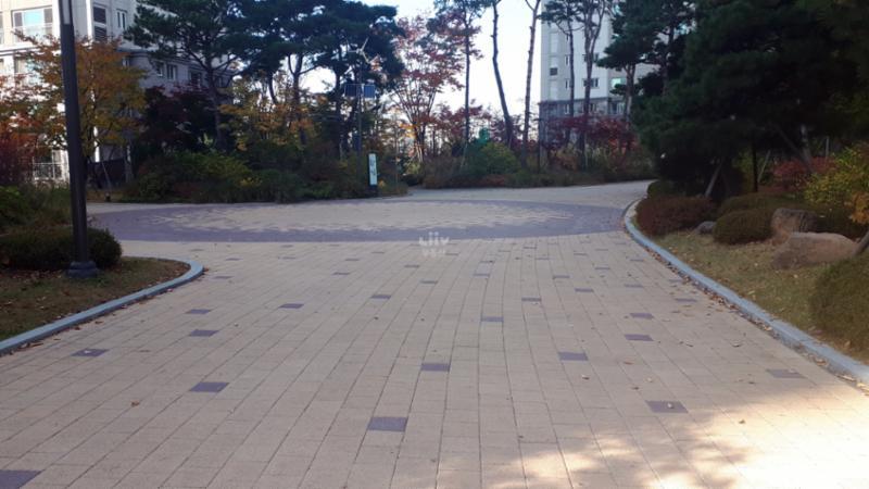 단지와 어울리는 단지 내 도로에요