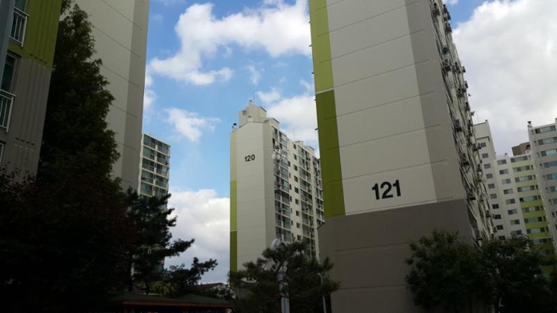 풍년1단지진흥흥화아파트 전경이에요