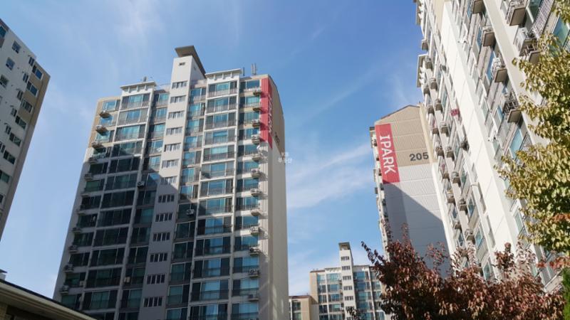 단지 전경 모습이에요
