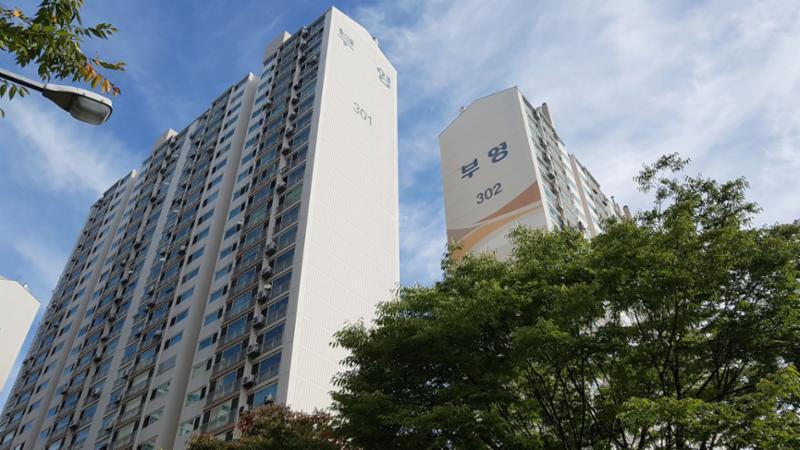 부영그린타운3단지의 깔끔하고 세련된 전경 사진이에요