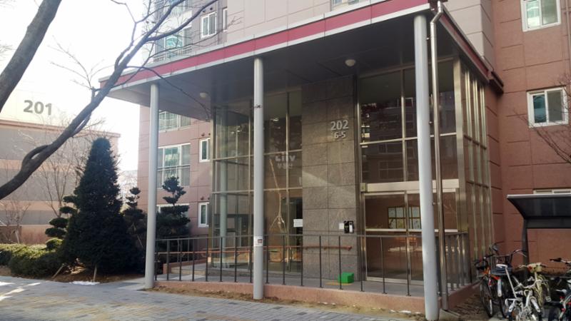 마곡엠밸리2단지 공동현관이에요