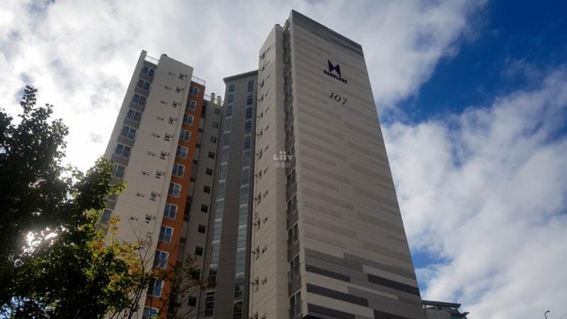 돈암코오롱하늘채 단지전경이에요
