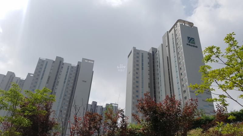 옥정센트럴파크푸르지오 단지 전경이에요