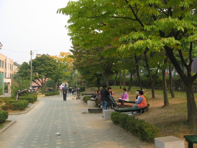 도서관 공원