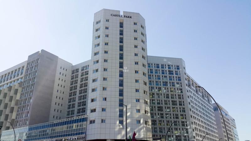 마곡나루역캐슬파크의 깔끔하고 세련된 전경 사진이에요