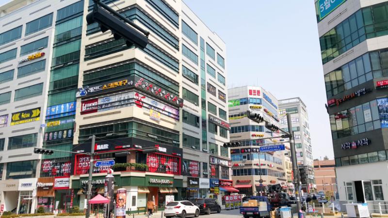 단지 주변 상가지역입니다