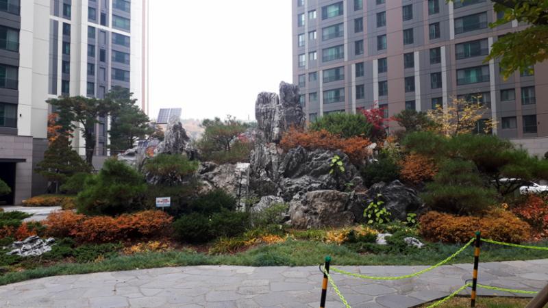 단지 내 공원이 마련되어 있어요