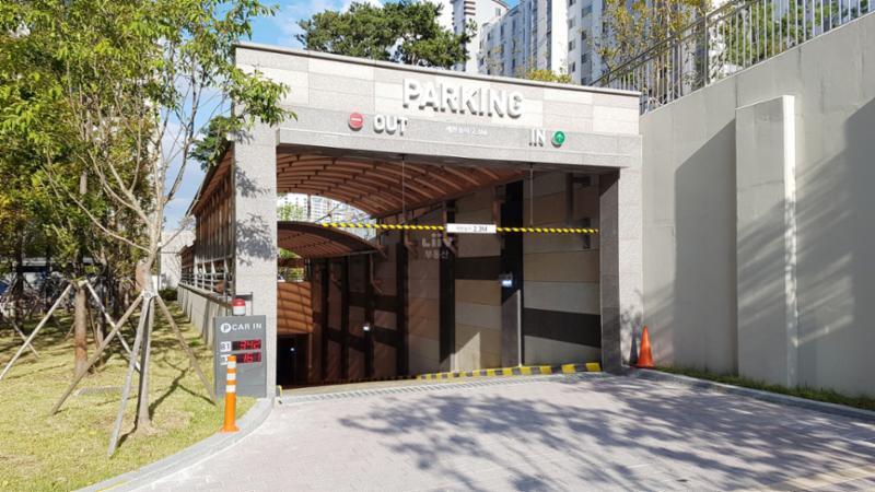 주차대수가 표시되어 있어 주차 편의성을 높인 수원성균관대역동문굿모닝힐 지하 주차장이에요