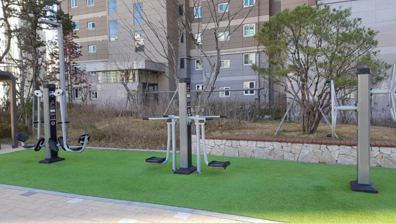 입주민들의 건강을 위한 운동시설이에요