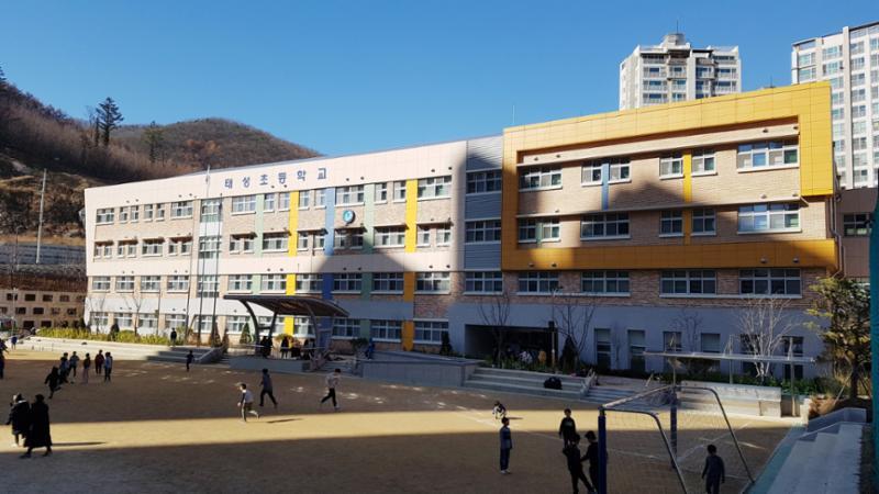 단지 주변에 있는 교육시설입니다
