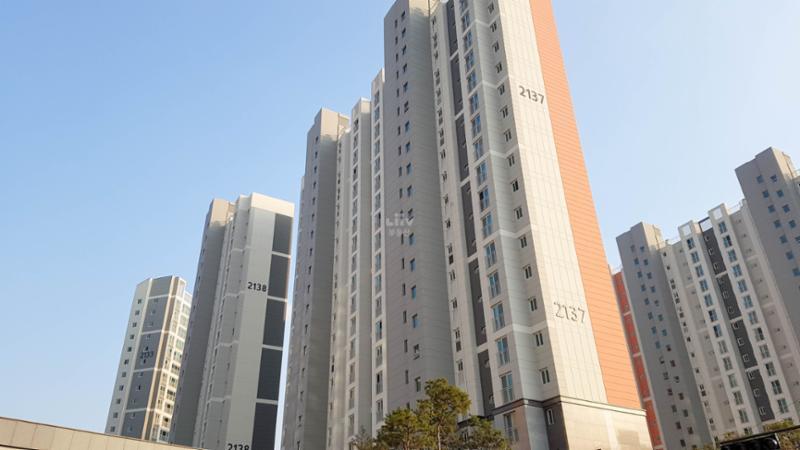 금강펜테리움센트럴파크IV의 깔끔하고 세련된 전경 사진이에요