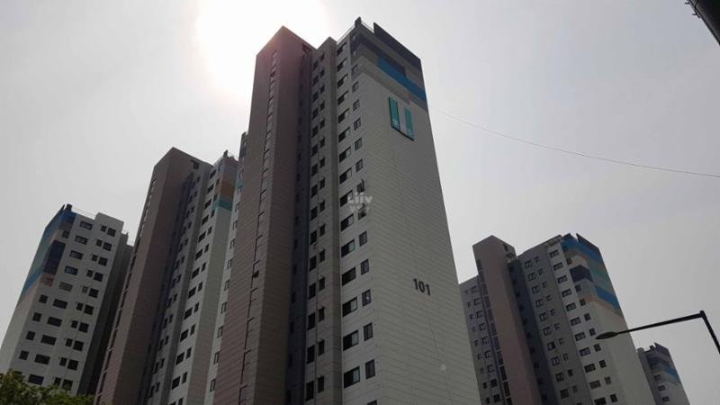 래미안미드카운티의 단지전경이에요