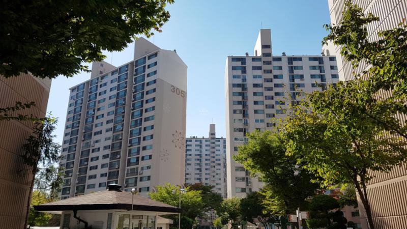 동간 거리가 넓어 쾌적한 단지전경이에요