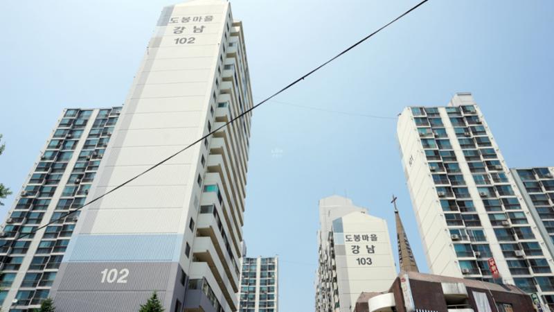 금곡동 강남아파트 앞으로 황구지천이 흘러 쾌적한 자연환경을 만끽할 수 있는 단지에요