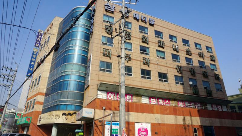 도보 거리에 이용 가능한 대형병원 삼성메디칼병원이 위치하고 있어 응급상황시 신속하게 이용 가능합니다