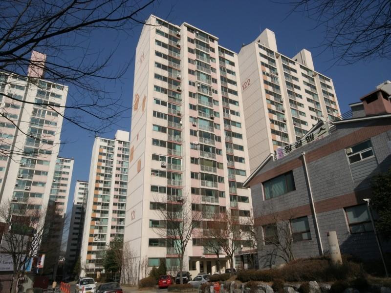 121동