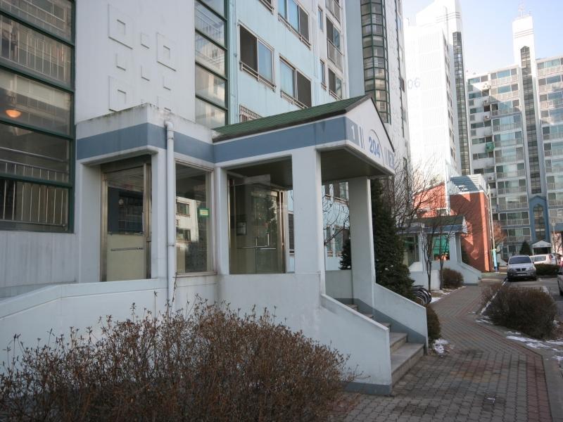 동입구