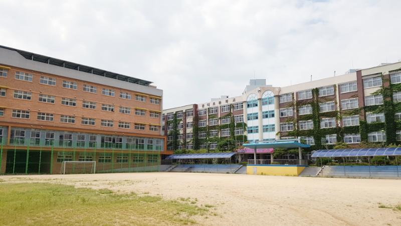 해당 단지 배정학교인 풍덕초등학교 입니다