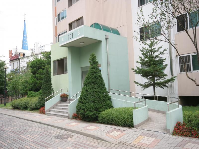 동입구