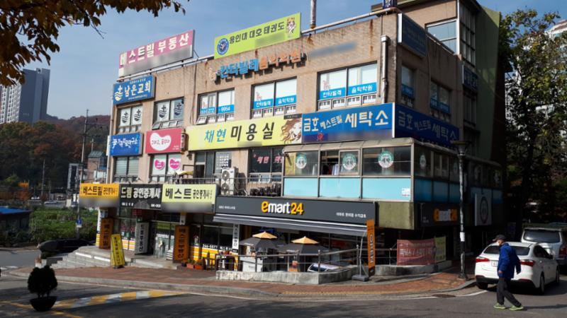 단지 내 상가이에요