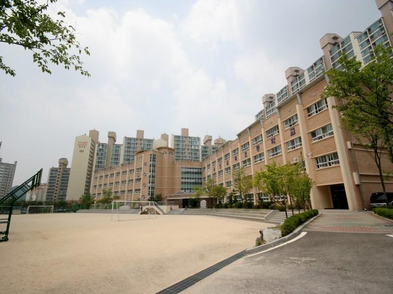 심곡초교