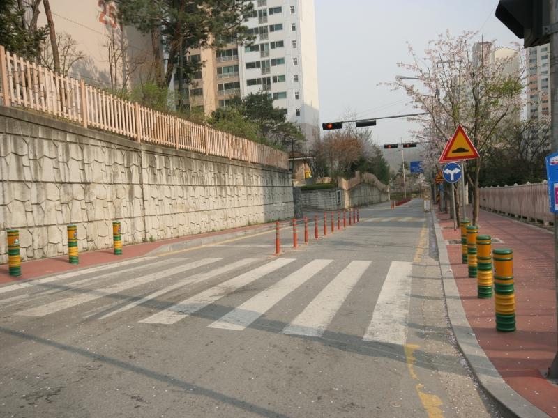 부출입구진입도로