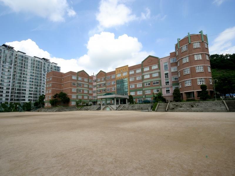 구성중교