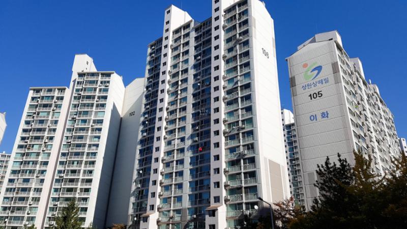 2000년도에 입주한 단지임에도 불구하고 단지 외관이 깨끗이 관리되고 있어요