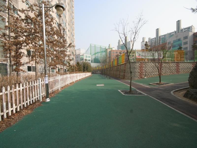 단지옆보행자전용도로