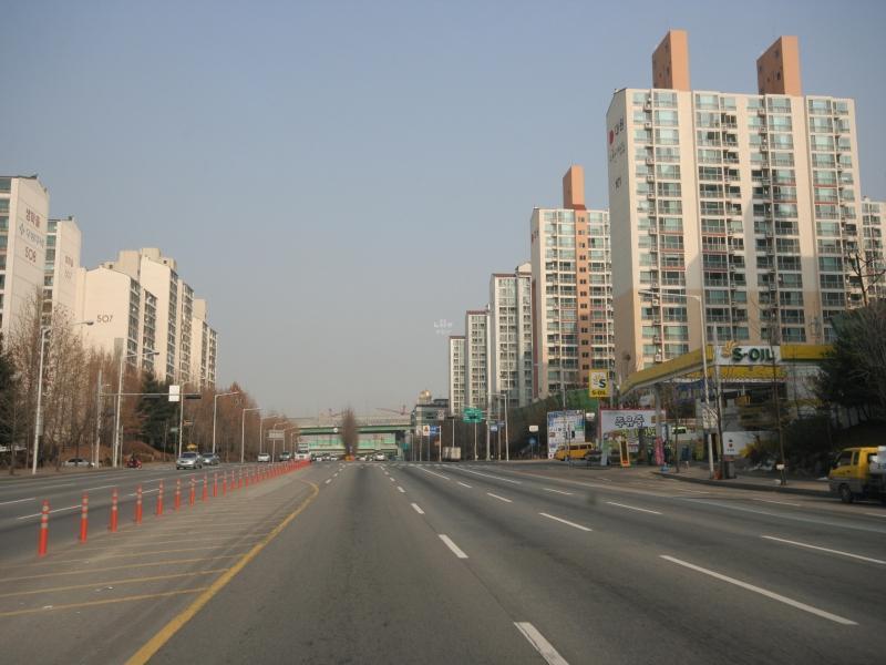 흥원로