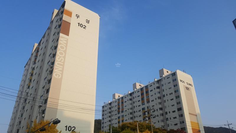 1992년에 준공된 단지임에도 불구하고 단지 외관이 깨끗하게 관리되고 있는 모습이에요