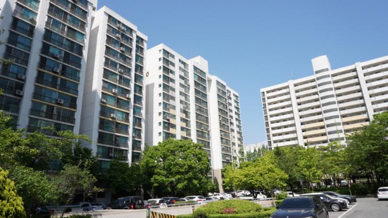 동간 거리가 넓어 쾌적한 단지 내 전경이에요