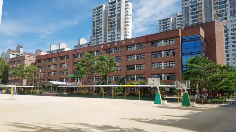 단지에서 배정되는 서현초등학교 입니다