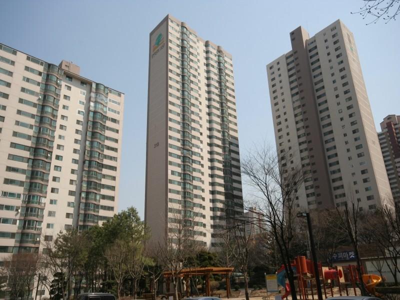 318동
