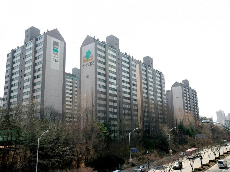 332동