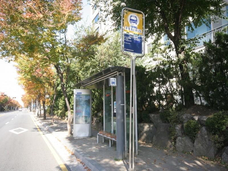 버스정류소