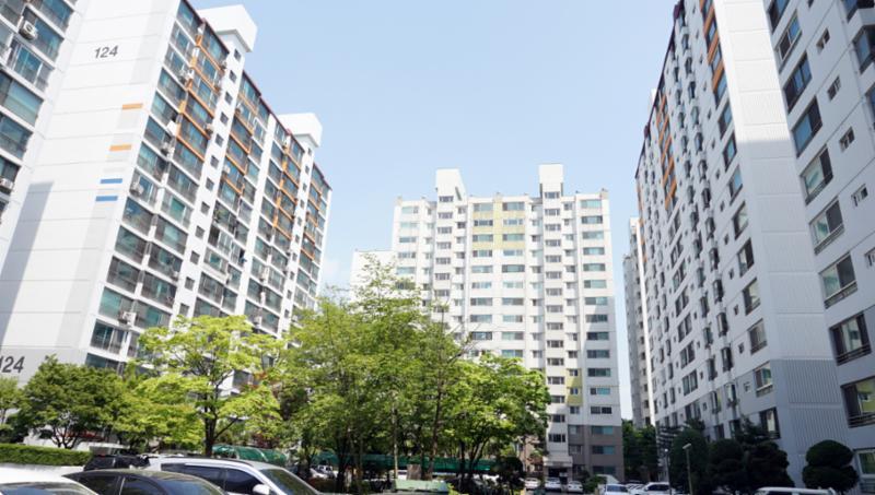 동간 거리가 넓어 쾌적한 단지 내 전경이에요