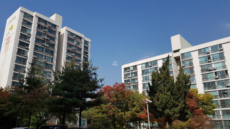 단지 주변으로 다양한 초, 중, 고학군이 인접해 있어 도보권으로 통학이 가능한 단지에요