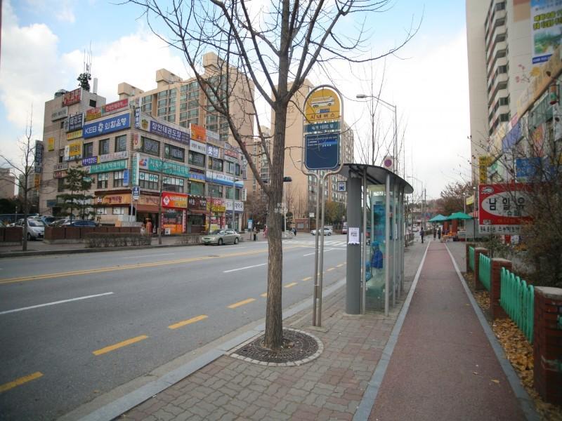 버스정류장2
