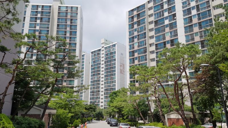 동간 거리가 넓어 쾌적한 단지 내 전경이에요