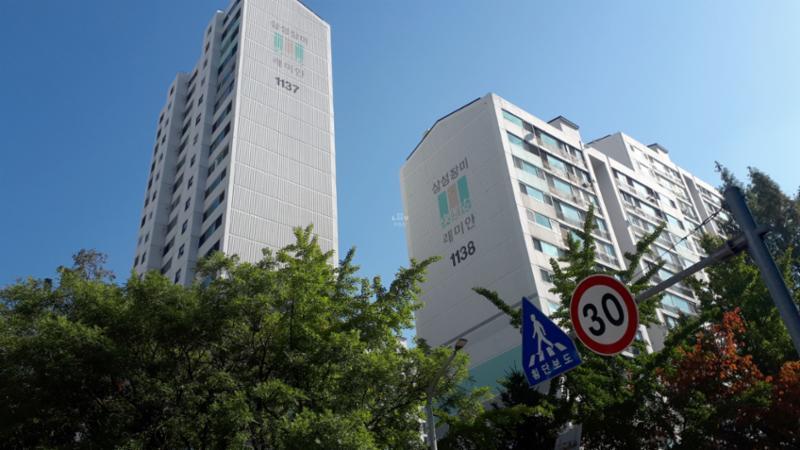 장미 아파트 단지 전경 모습이에요