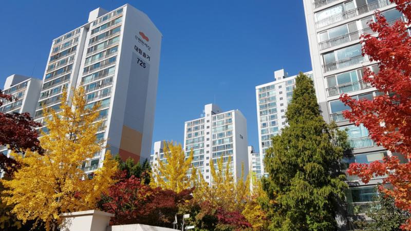 총 1,158세대, 16개 동으로 이루어진 단지에요