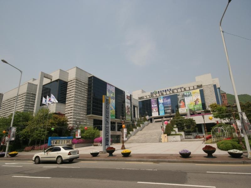 군포문화예술회관