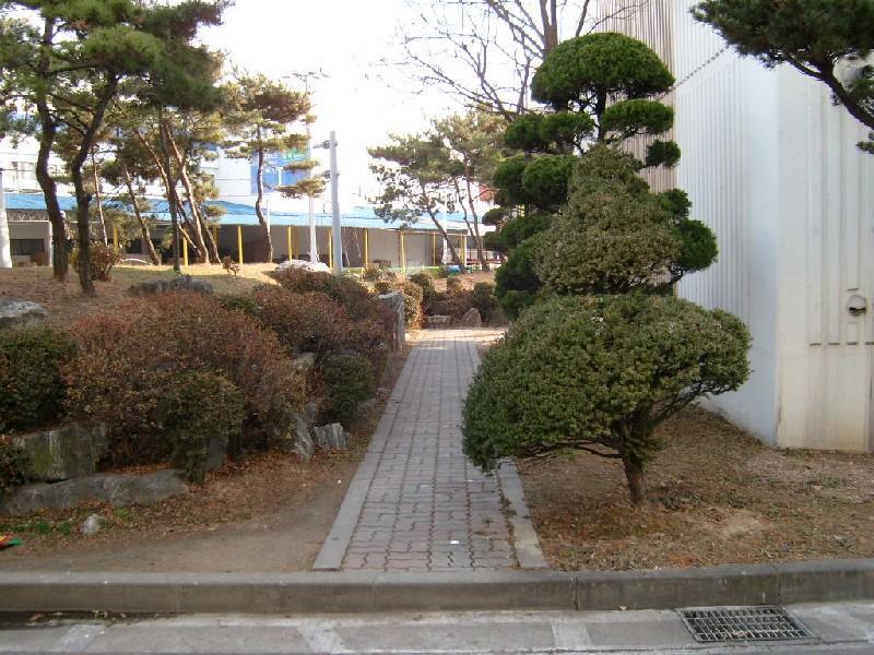 S7303779