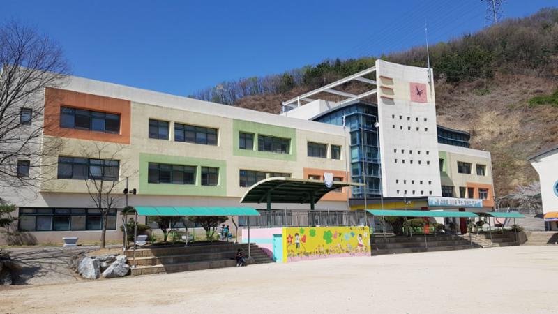 단지에 배정되는 초등학교 입니다