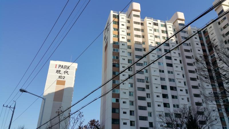 계산동 현대아파트 전경이에요 총 1,248세대 총 10동 최고 20층으로 이루어진 단지에요